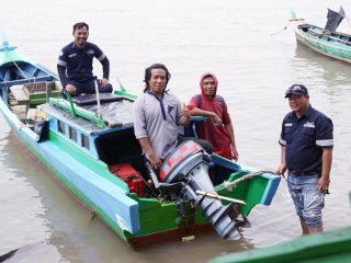 Perkuat Ekonomi Pesisir, Ini Program dan Bantuan yang Dilakukan PT Timah untuk Nelayan