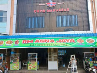 Sensasi Gurih Coto Makassar, RM. Asna Jaya Resmi Dibuka dan Siap Manjakan Lidah Pecinta Kuliner Batam