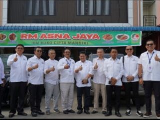 Usai Kegiatan APKASI 2026, Sembilan Bupati Resmikan Rumah Makan Asna Jaya Coto Makassar di Batam