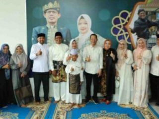 Silaturahmi Lebaran, Ketua DPRD Batam Gelar Open House Penuh Kebersamaan