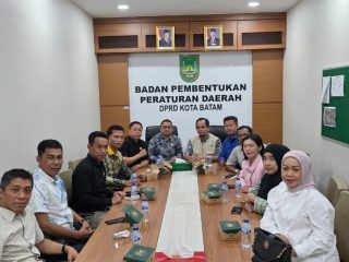 Pansus DPRD Anambas Konsultasi ke DPRD Batam Terkait Penyusunan Rekomendasi LKPJ 2025