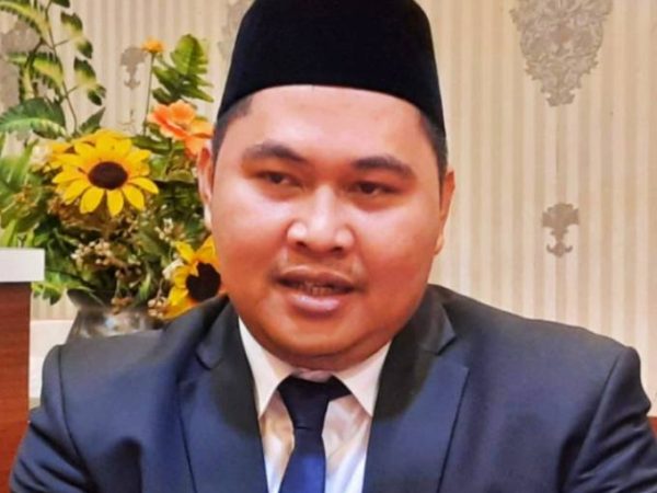 Maraknya Peredaran Rokok Ilegal di Batam, Anggota DPRD Rival Pribadi Mendesak Bea Cukai Bertindak Serius