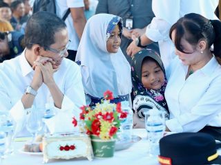 Amsakar-Li Claudia Perluas Lapangan Kerja dan Tingkatkan Pendidikan Anak Hinterland