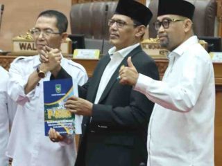 DPRD Gelar Paripurna, Wali Kota Batam Usulkan Perubahan KUA/PPAS 2026 Rp 4,508 T