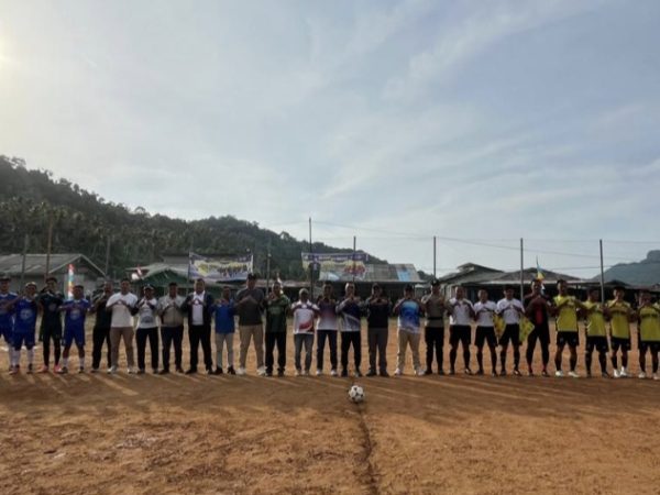 Turnamen Cahaya Mekar ke-XI Resmi Ditutup, Bupati Aneng Ajak Junjung Sportivitas