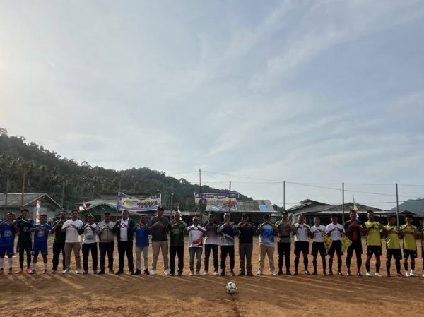Penutupan Turnamen Cahaya Mekar XI, Pimpinan dan Anggota DPRD Anambas Tunjukkan Dukungan