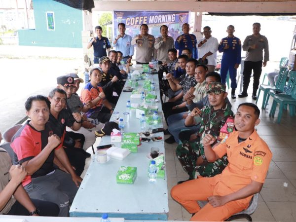 Jaga Keselamatan di Laut, Kapolres Anambas Ajak Nelayan Perkuat Komunikasi dan Sinergi