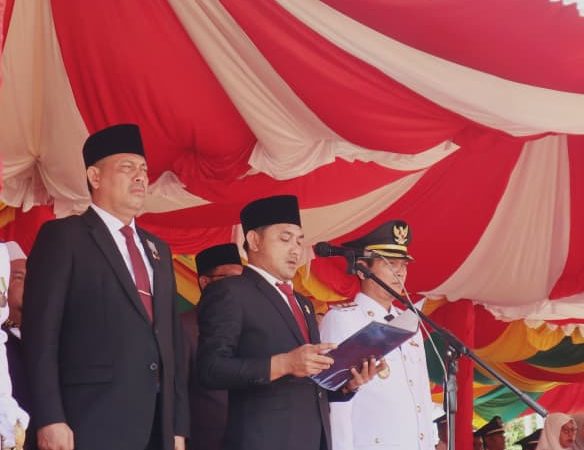 Bacakan Naskah Proklamasi, Ketua DPRD Anambas Ajak Lanjutkan Cita-cita Perjuangan