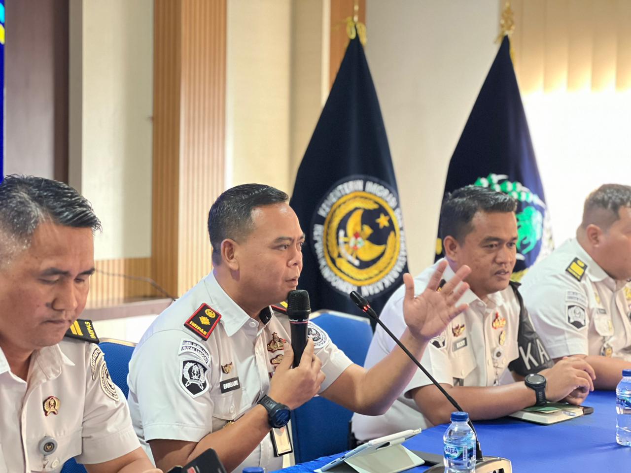 Pimpin Rapat Dinas, Karutan Batam Tekankan Integritas dan Komunikasi untuk Pelayanan Prima