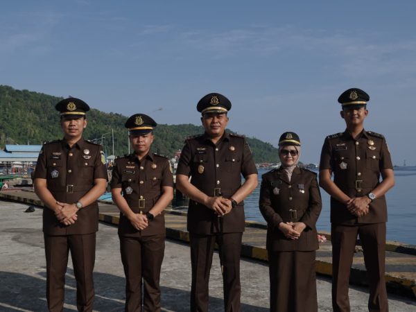 Kejari Anambas Jadikan HUT Kejaksaan ke-81 Momentum Pengabdian dan Kepedulian kepada Warga