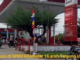 Pengisian BBM Pertalite Bersubsidi tanpa Menerapkan Sistem Barcode di SPBU Kilometer 16 Bintan, Disorot