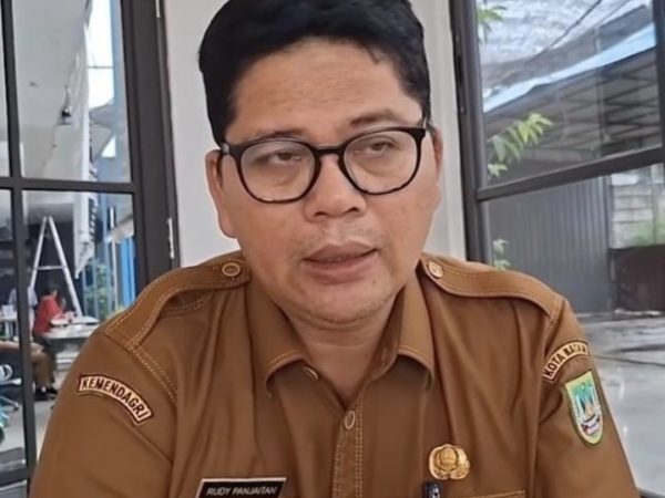 Kadis Kominfo Batam Ungkap Asal Kabut Asap yang Menyelimuti Batam