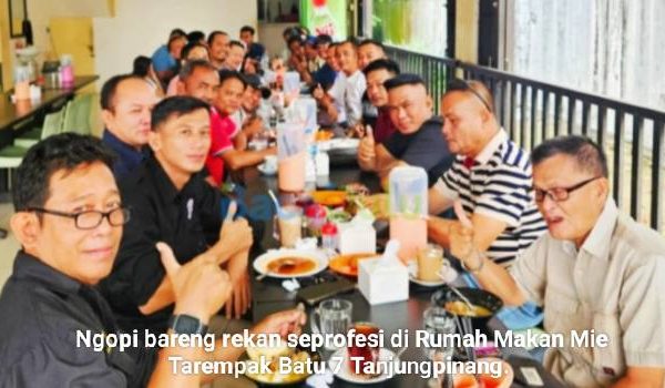 Ngopi Tanpa Agenda, Puluhan Wartawan Tanjungpinang Rajut Kembali Persaudaraan Lintas Generasi
