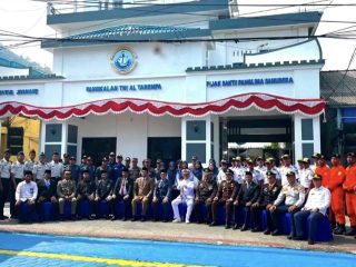Upacara HUT ke-81 TNI di Lanal Tarempa Berlangsung Khidmat