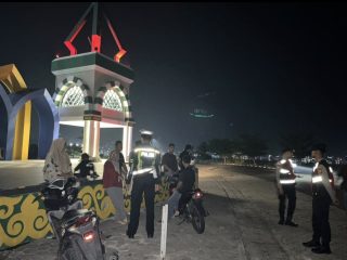Pastikan Situasi Kondusif, Polres Kepulauan Anambas Sisir Aktivitas Malam Minggu